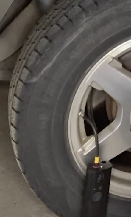 Airmoto Smart Tire Inflator